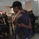 美利坚女士剧照