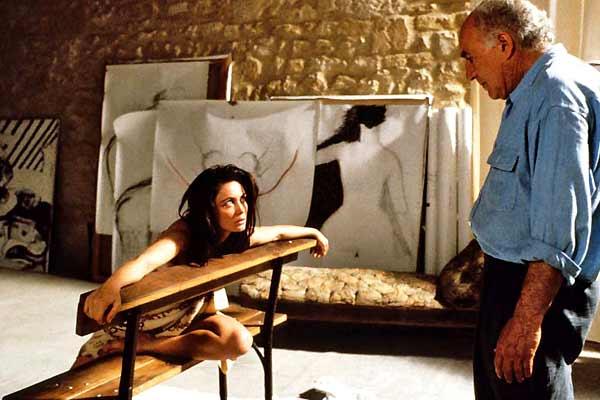 不羁的美女剧照的剧照