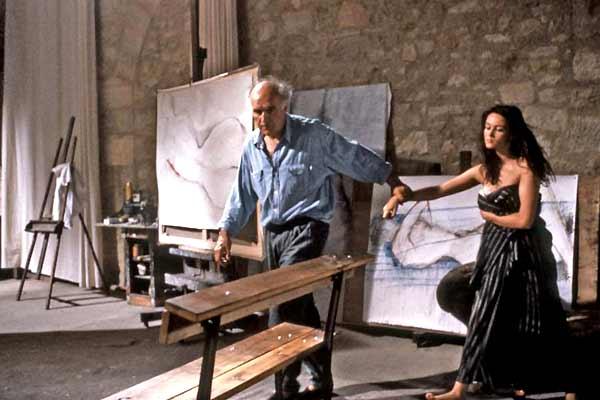 不羁的美女剧照的剧照