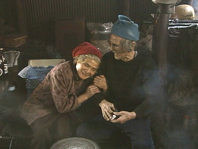 两个人的桃花源剧照的剧照