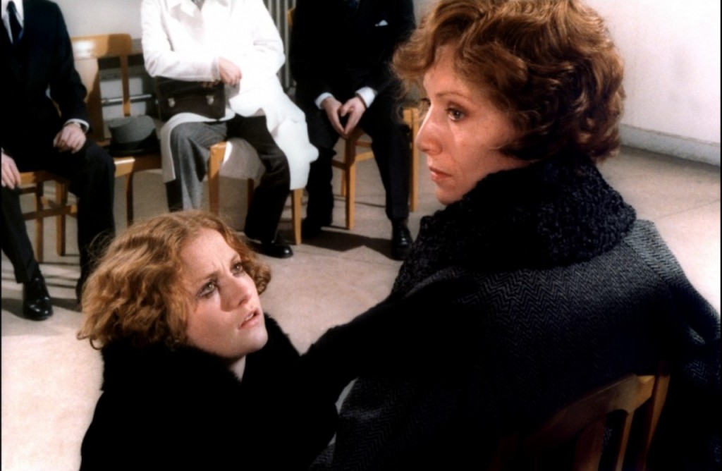 维奥莱特·诺齐埃尔剧照的剧照