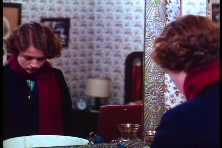 维奥莱特·诺齐埃尔剧照的剧照