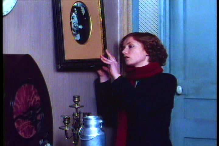 维奥莱特·诺齐埃尔剧照的剧照