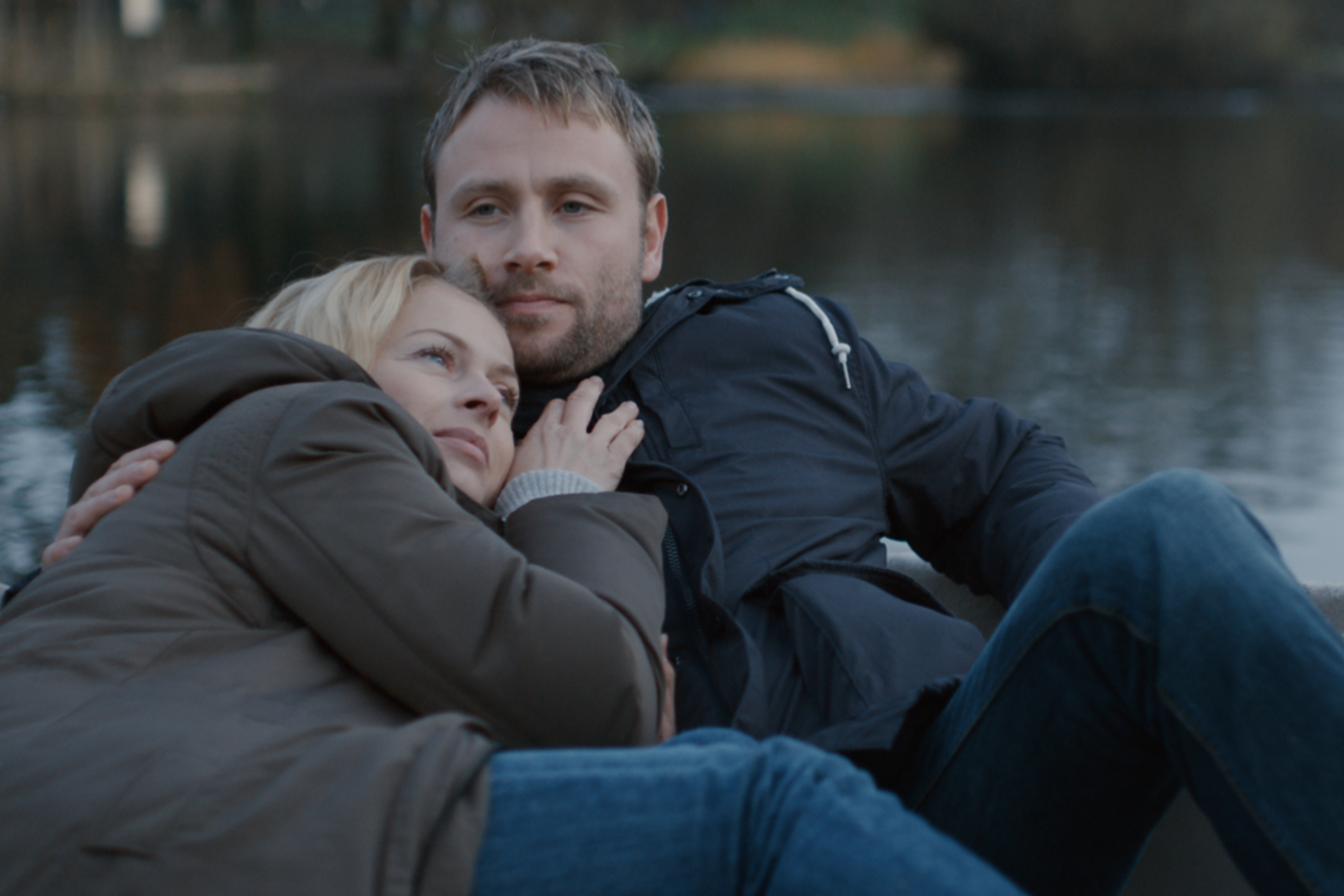 头痛欲裂剧照的剧照