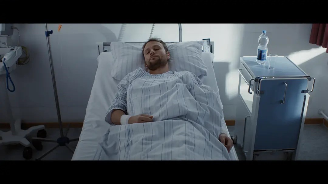 头痛欲裂剧照的剧照