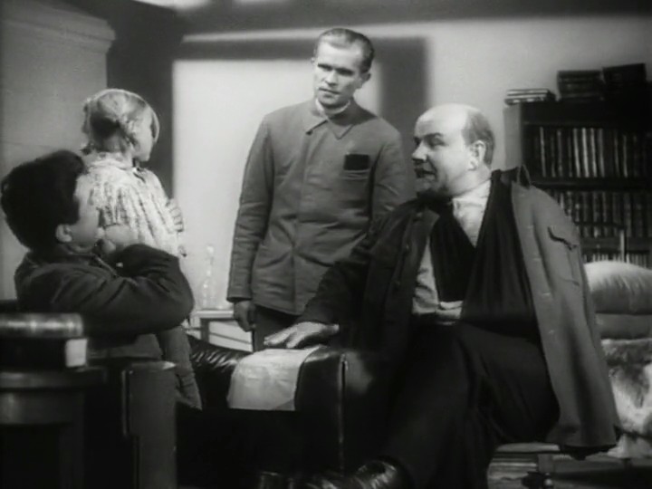 列宁在一九一八剧照的剧照