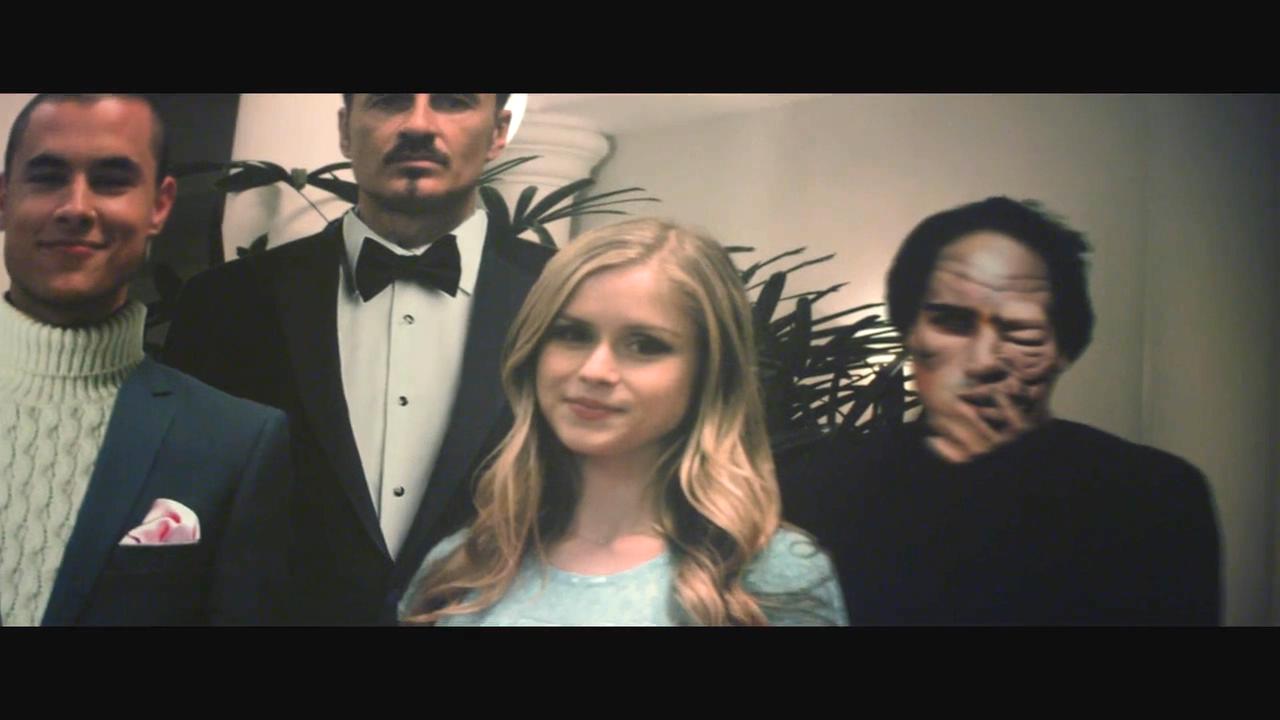 嗜血派对剧照的剧照