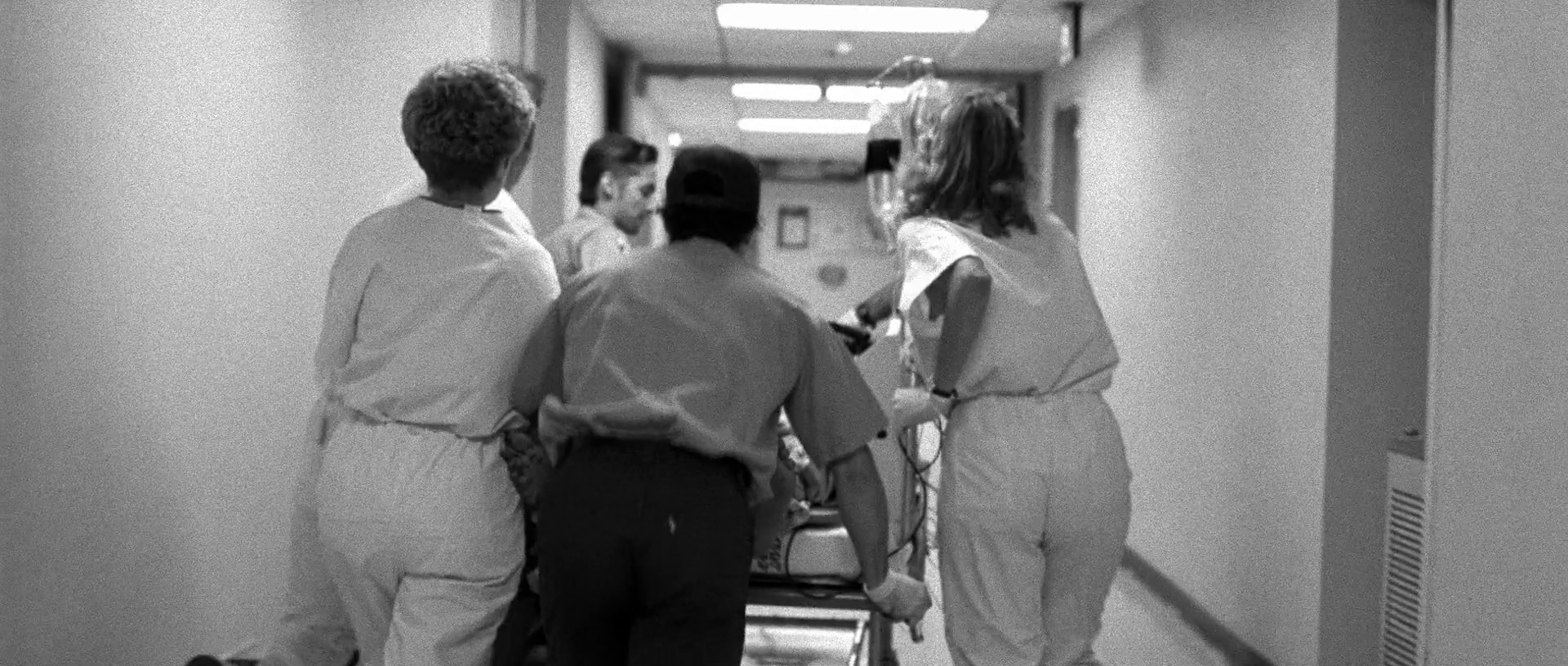 天魔无缝剧照的剧照