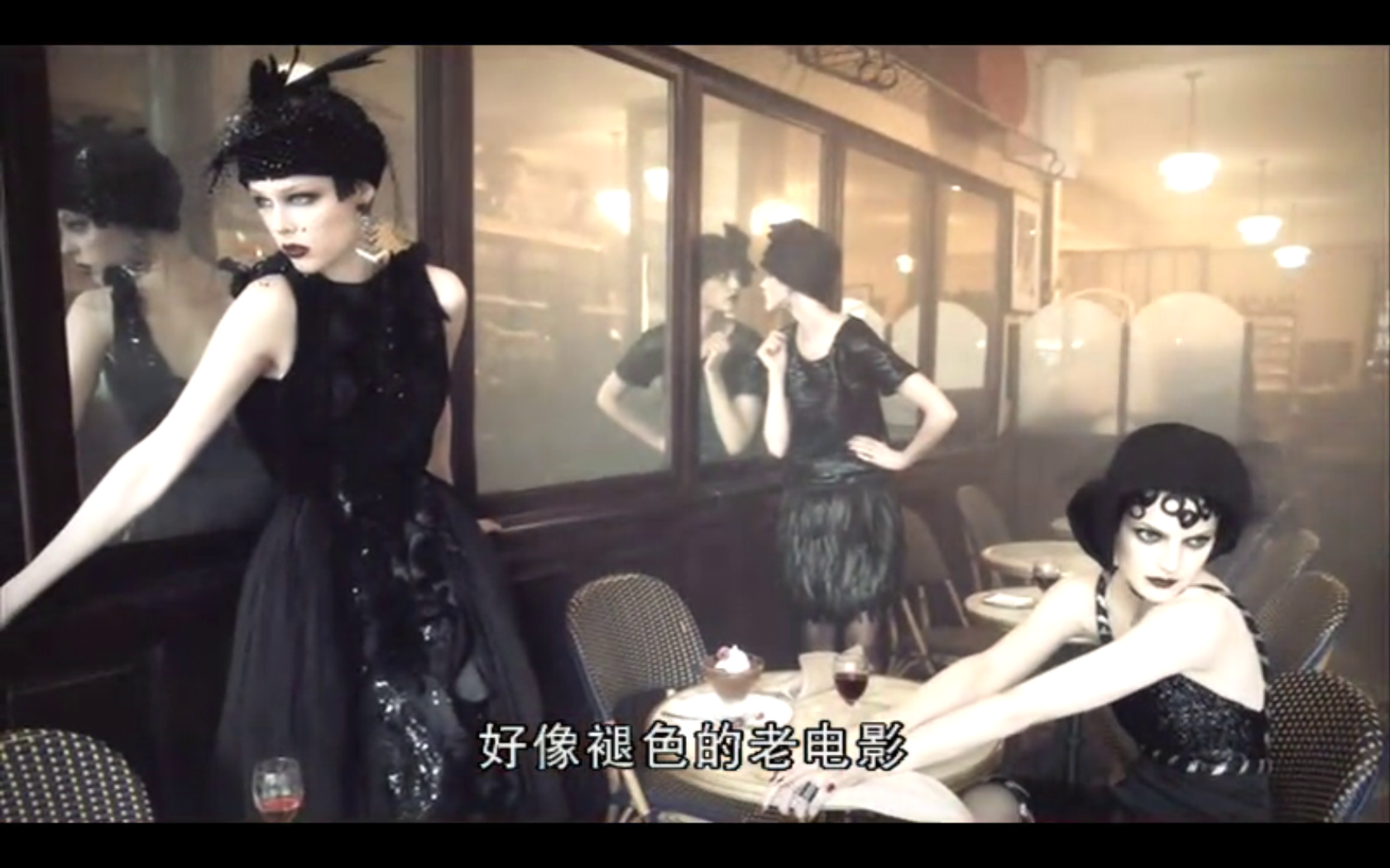 九月刊剧照的剧照