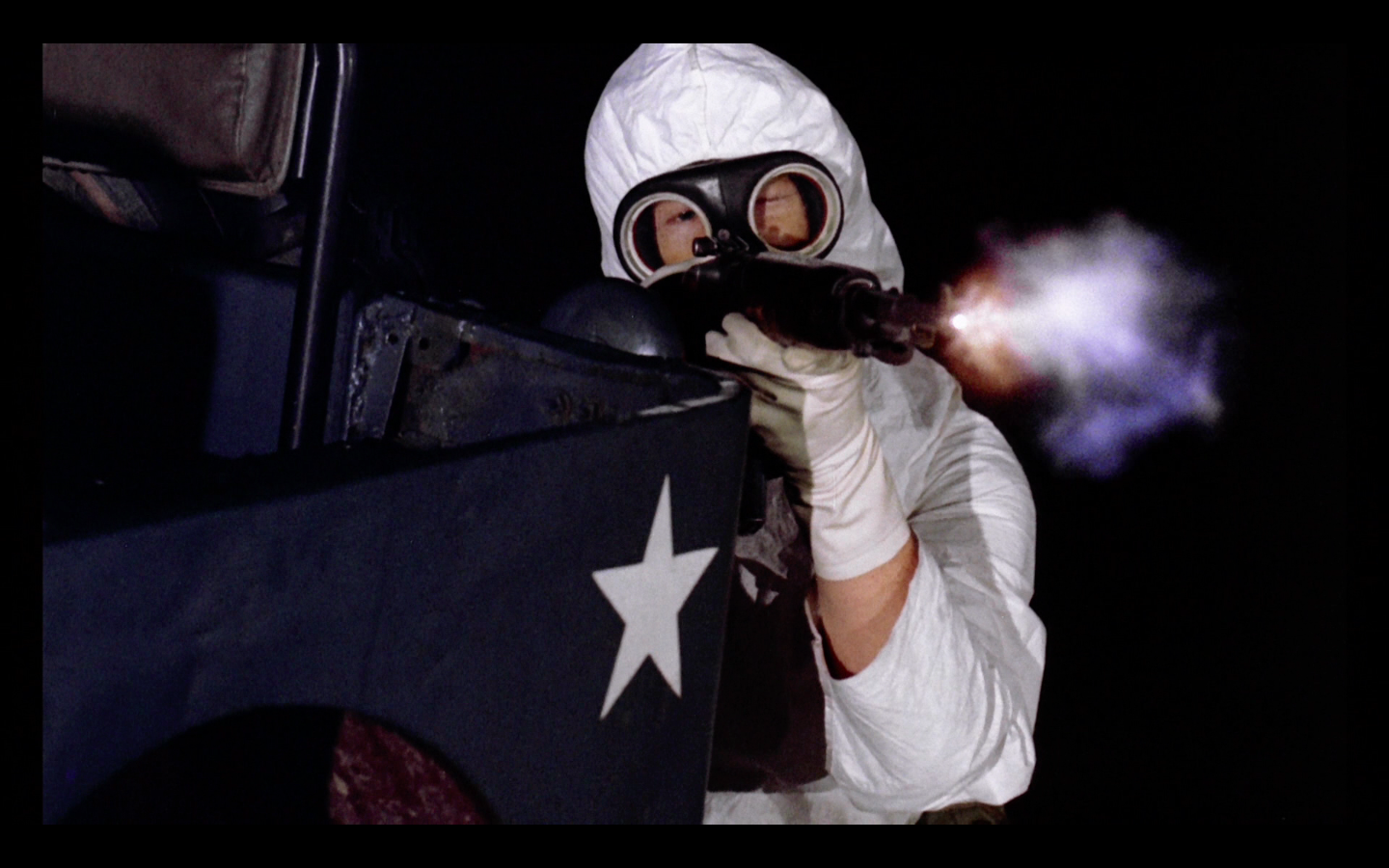 杀出狂人镇剧照的剧照