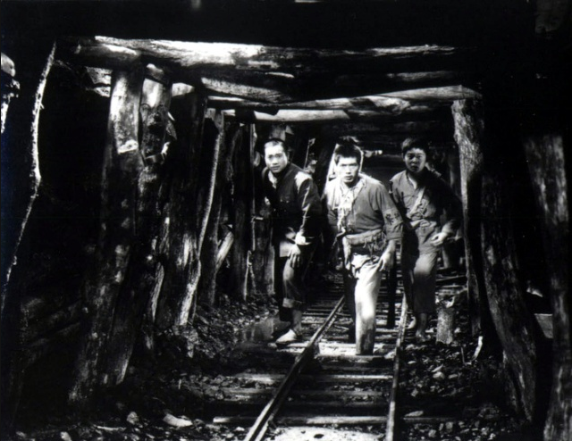 大泽龙蛇剧照的剧照