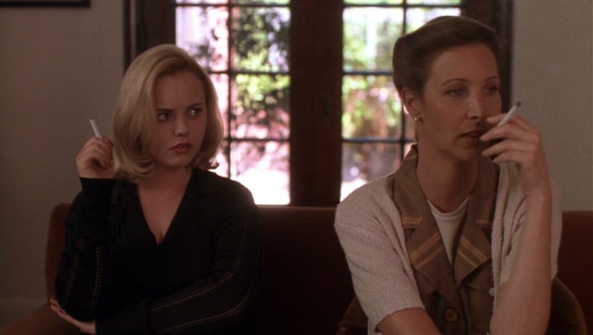 她和他和她之间剧照的剧照