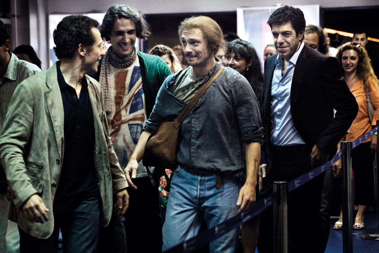 再吻我一次剧照的剧照