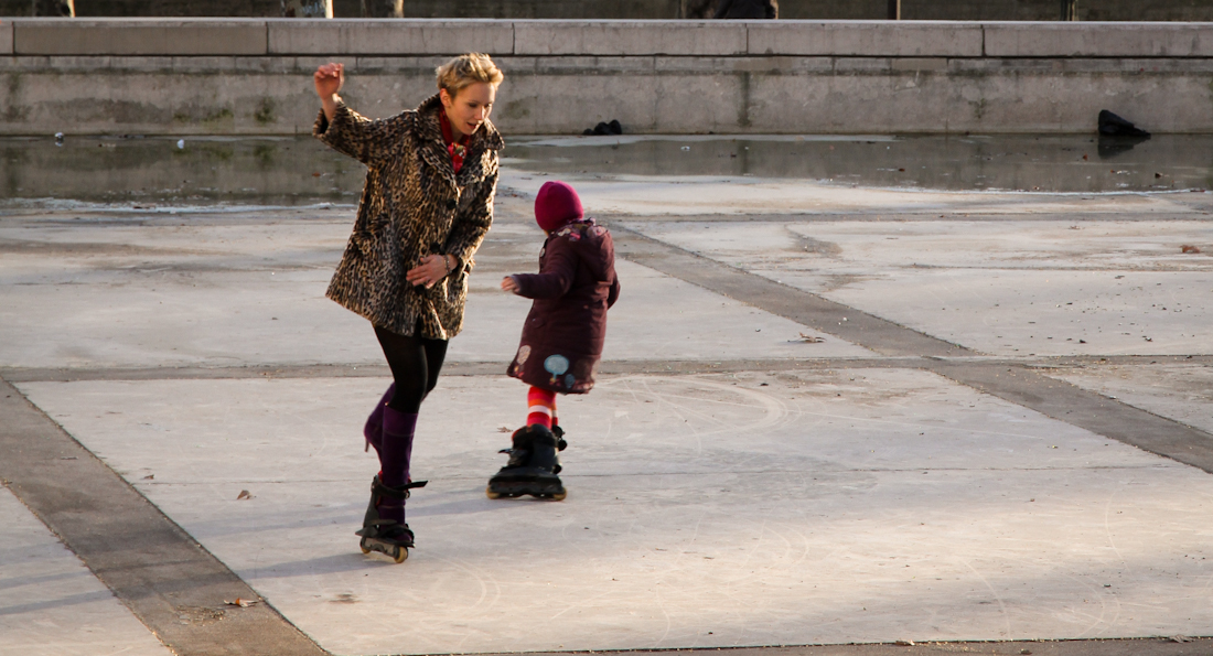 浪迹巴黎剧照的剧照