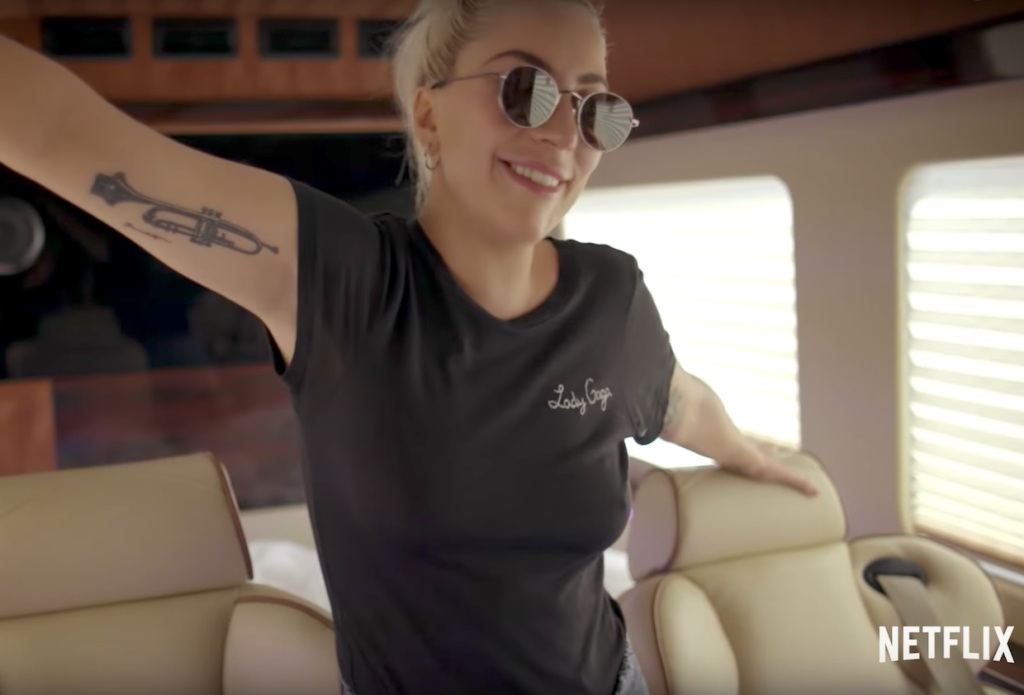 嘎嘎：五尺二寸剧照的剧照