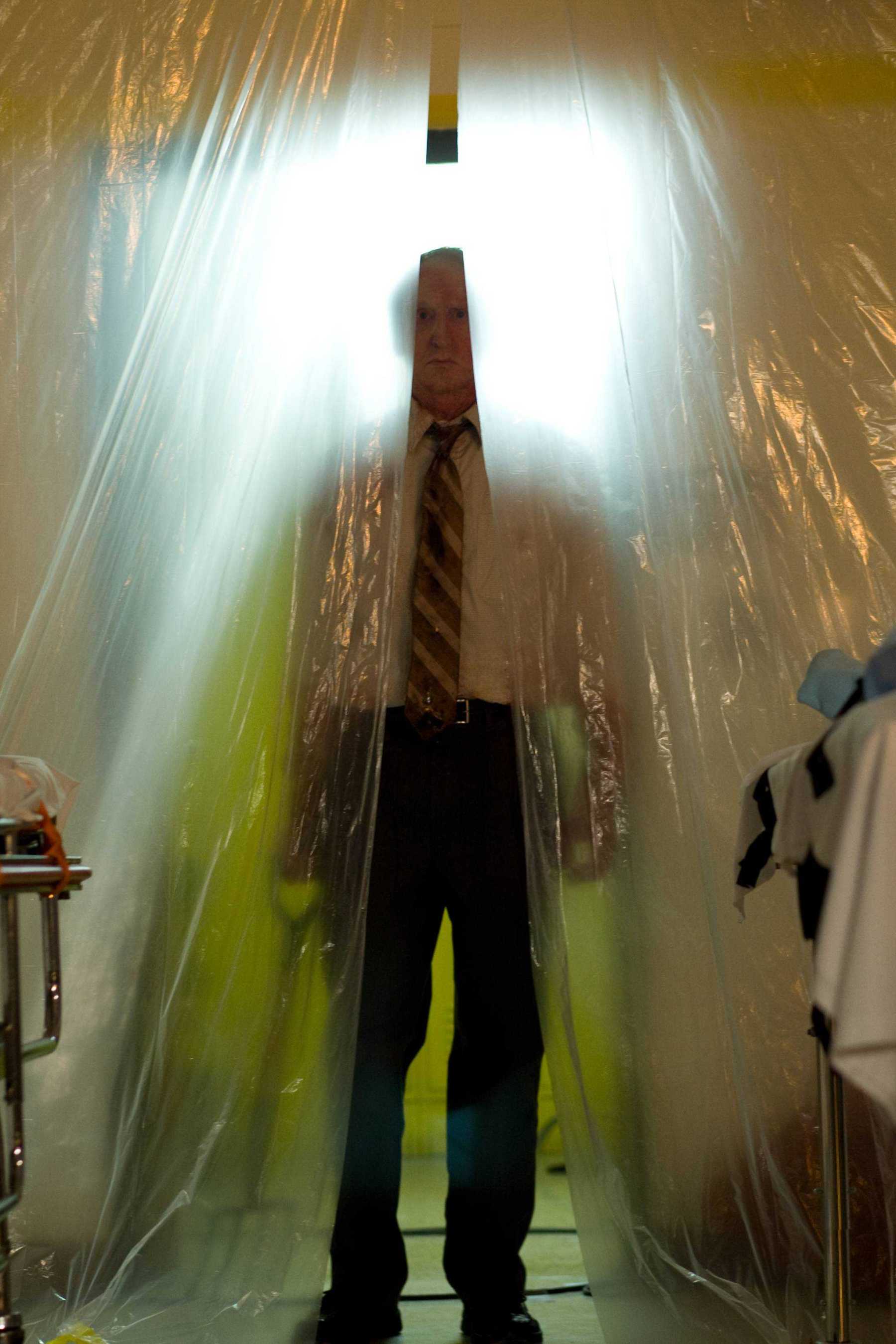 杀出狂人镇剧照的剧照