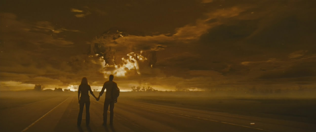 杀出狂人镇剧照的剧照