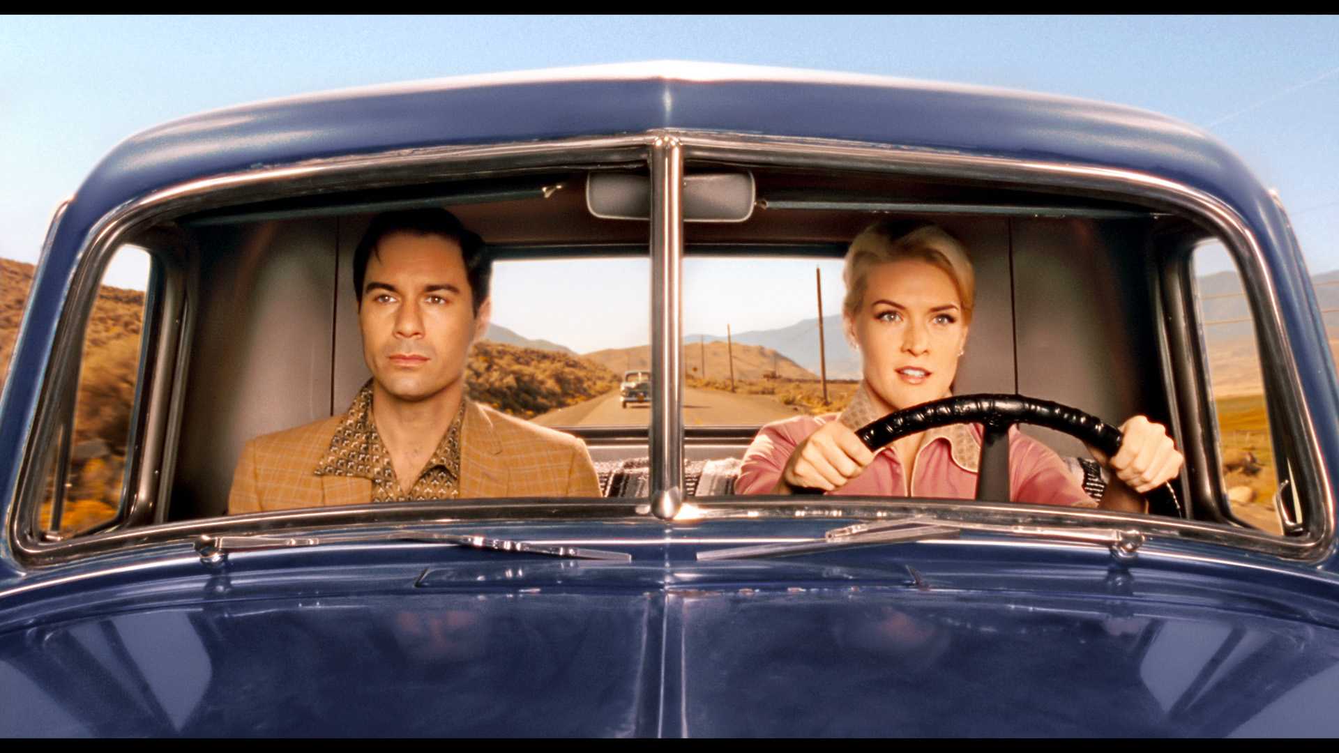 外星人入侵剧照的剧照