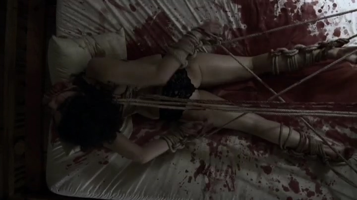 捆绑下的癫狂剧照的剧照