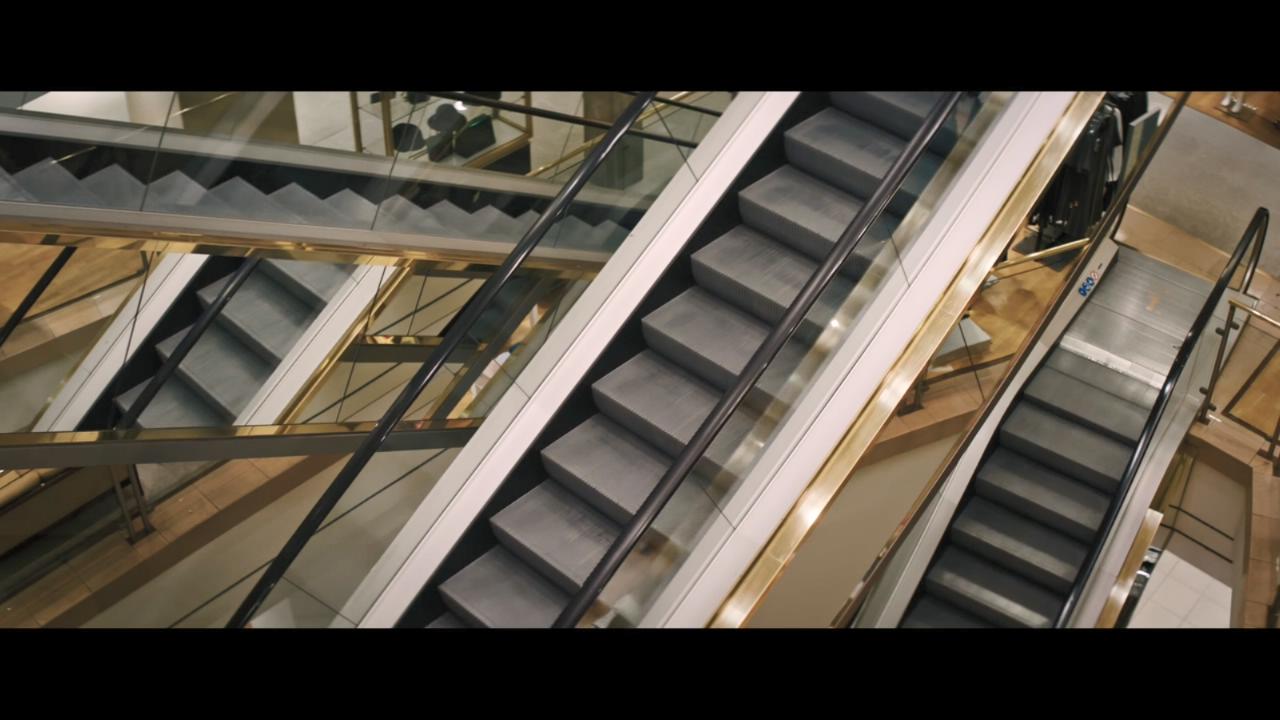 拉腊剧照的剧照