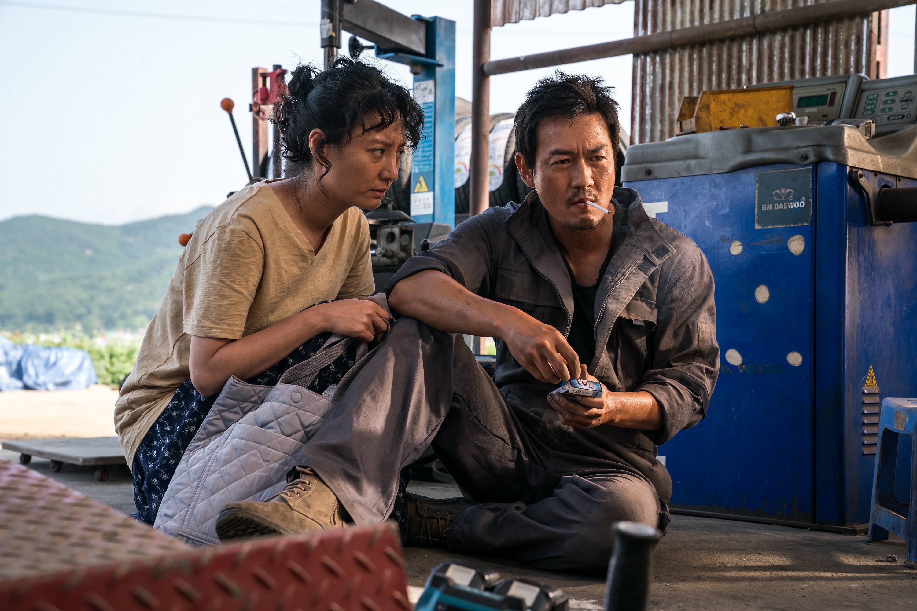 汽车维修站剧照的剧照