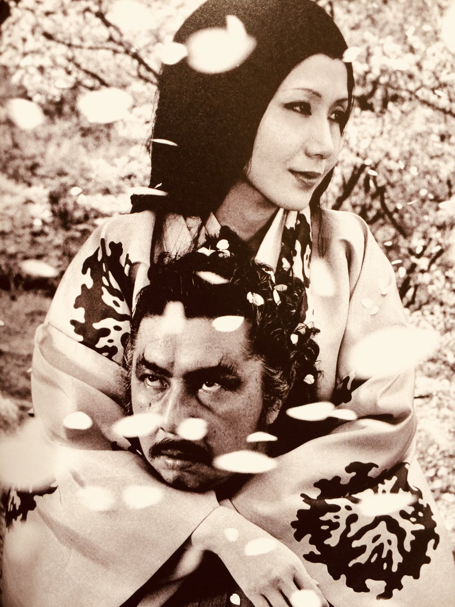 樱之森之满开之下剧照的剧照