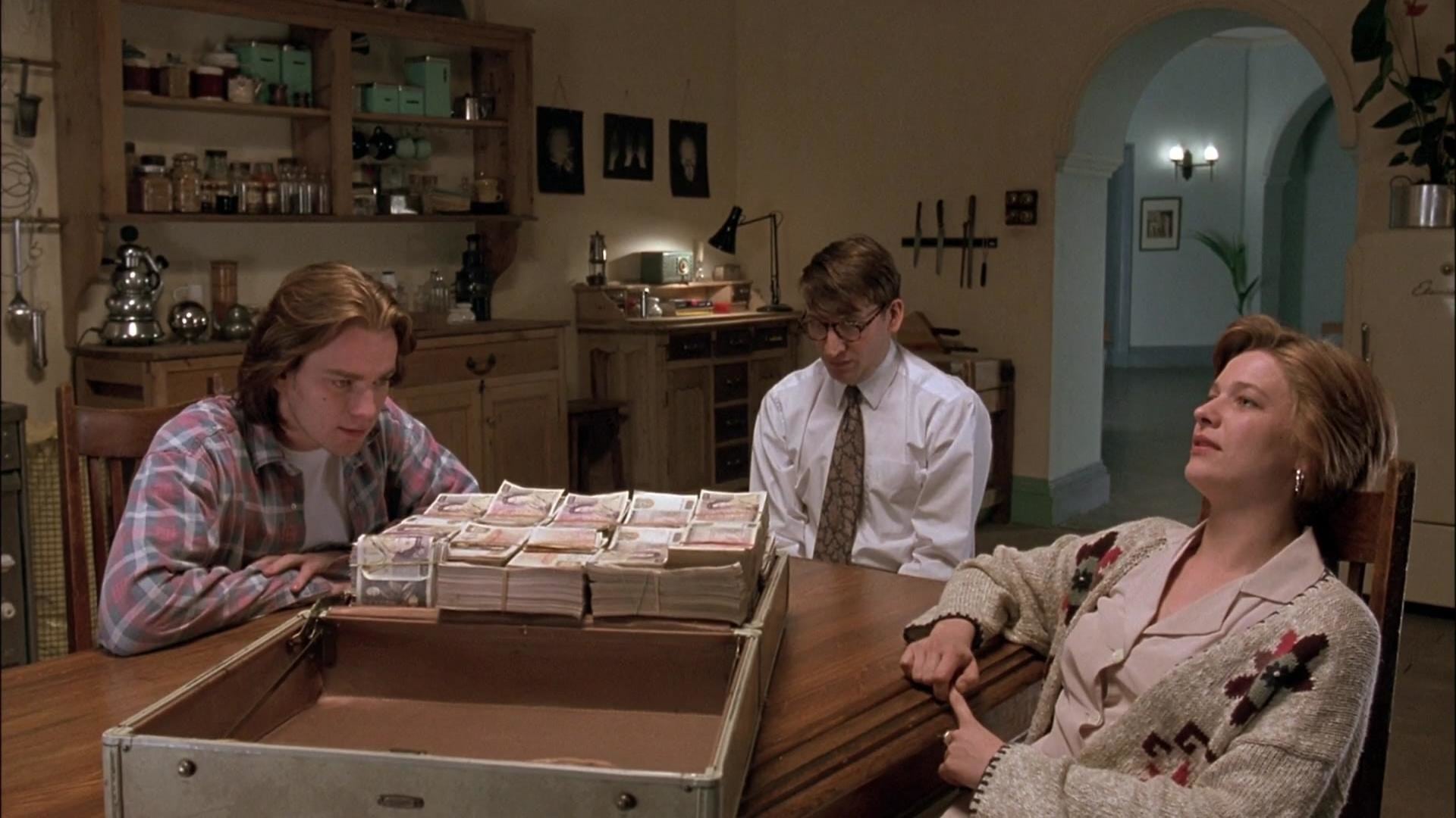 浅坟剧照的剧照