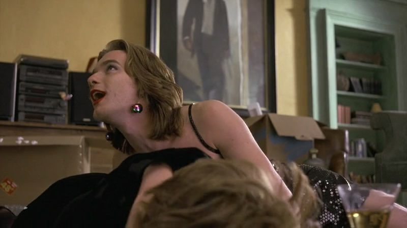 浅坟剧照的剧照