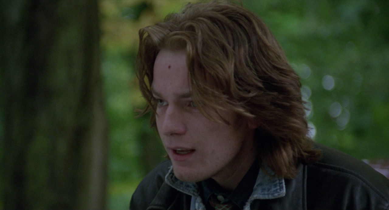 浅坟剧照的剧照