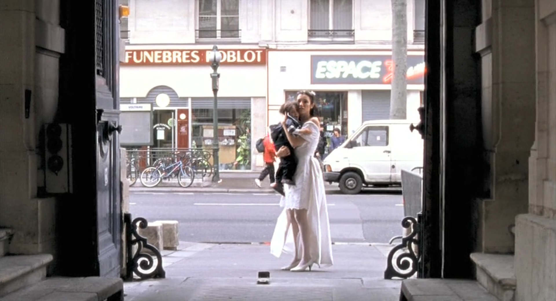 伏尔泰的错误剧照的剧照