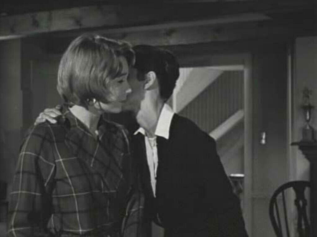 赛璐路壁橱剧照的剧照