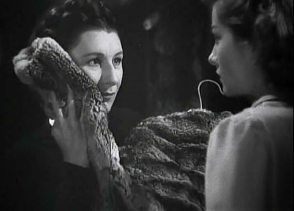 赛璐路壁橱剧照的剧照