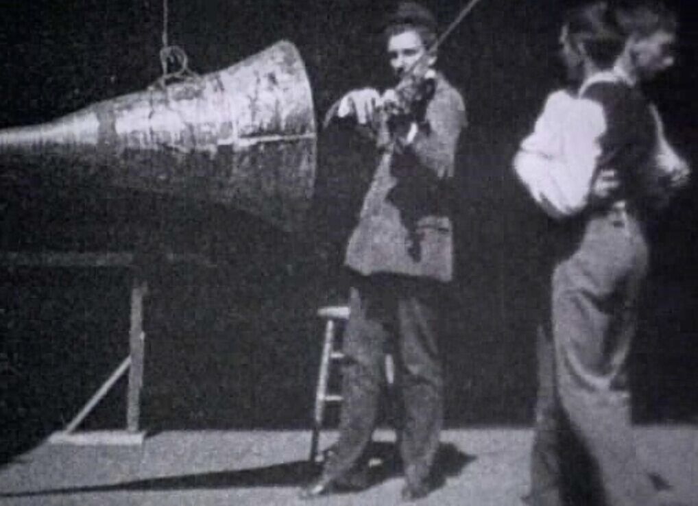 赛璐路壁橱剧照的剧照