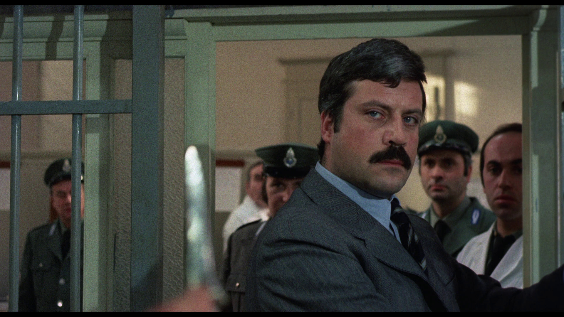 转轮手枪剧照的剧照