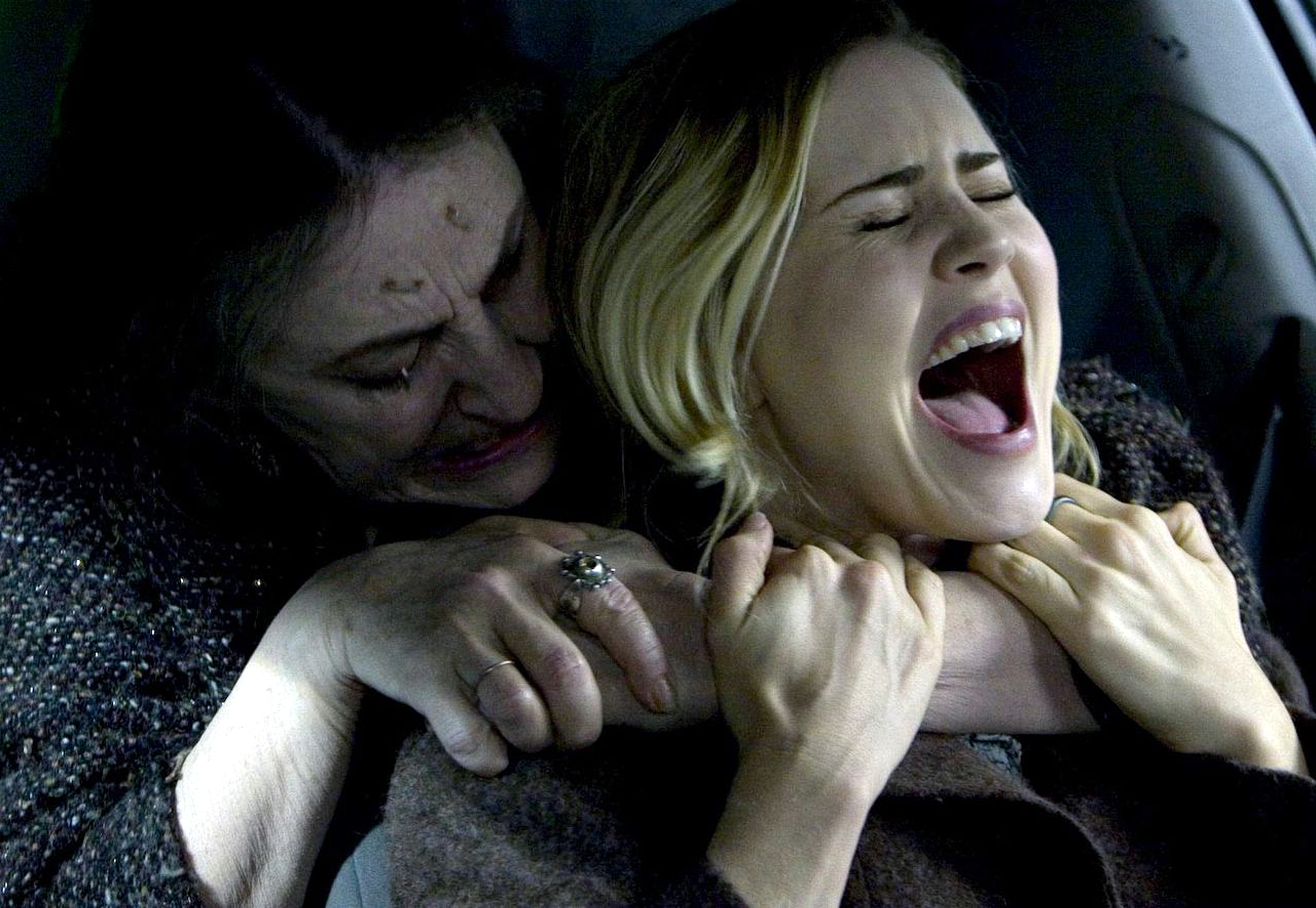 堕入地狱剧照的剧照