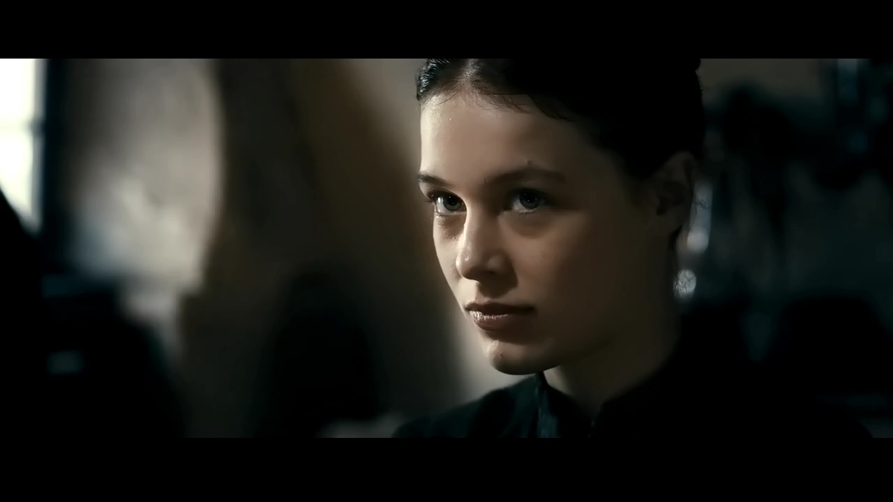 幽暗山谷剧照的剧照