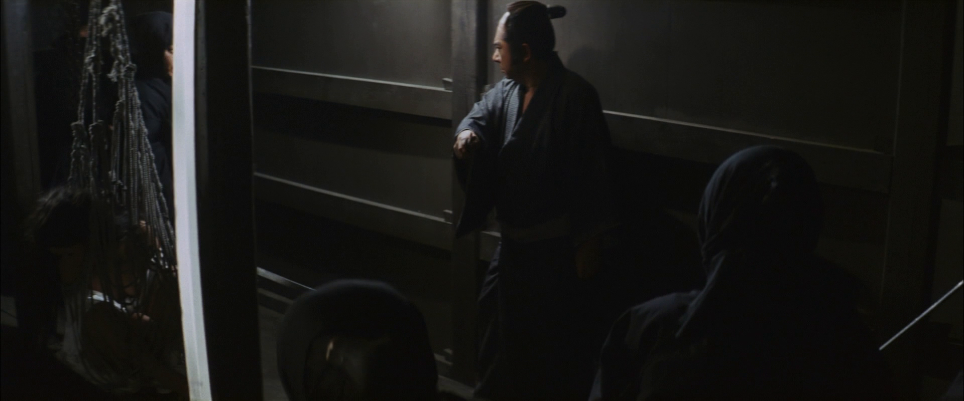 御用牙 鬼之半藏，小判的去向剧照的剧照