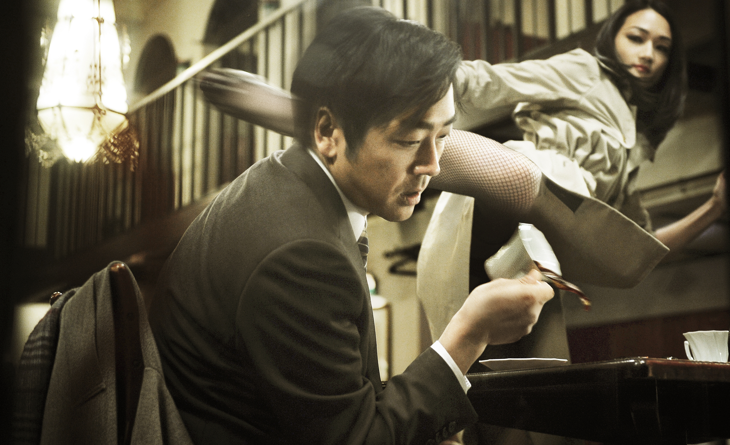 限制级100岁剧照的剧照