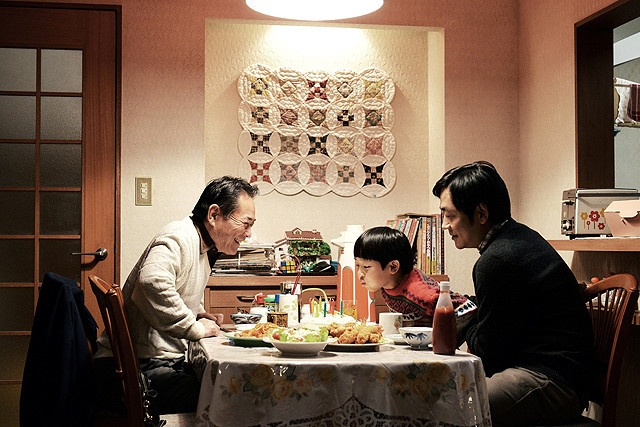 限制级100岁剧照的剧照