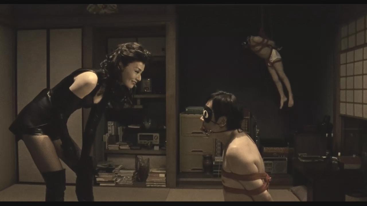 限制级100岁剧照的剧照