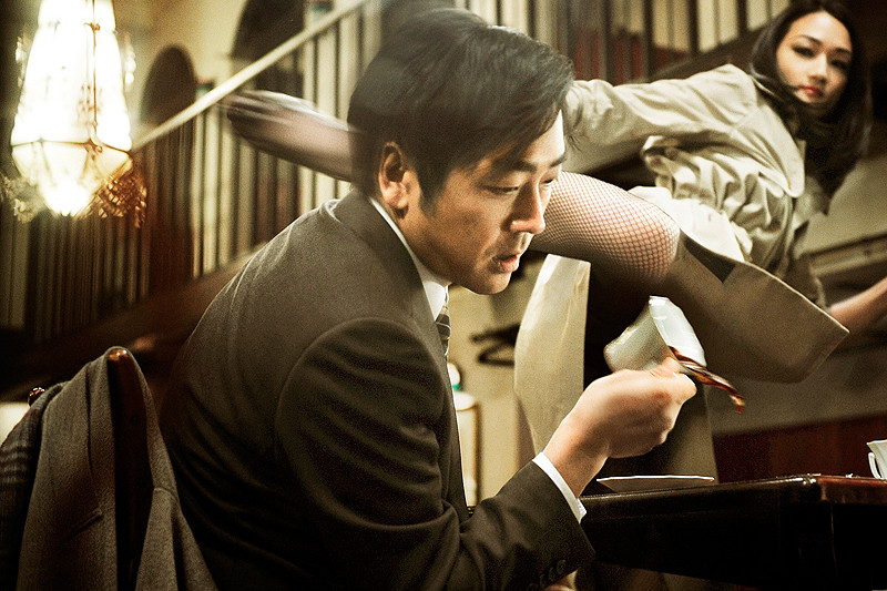 限制级100岁剧照的剧照