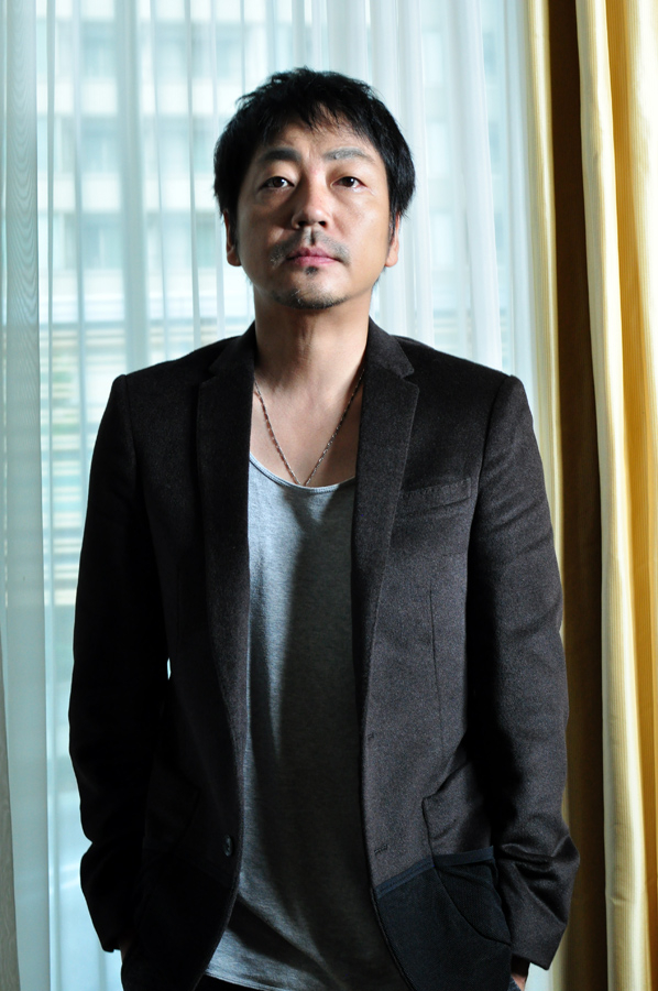 限制级100岁剧照的剧照