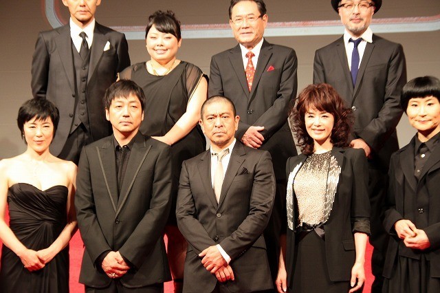 限制级100岁剧照的剧照