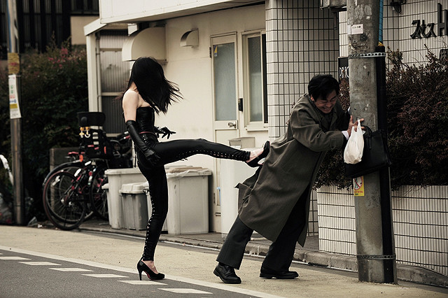 限制级100岁剧照的剧照