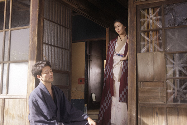 维荣的妻子：樱桃与蒲公英剧照的剧照