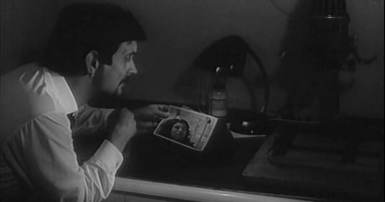 尼绒月亮剧照的剧照