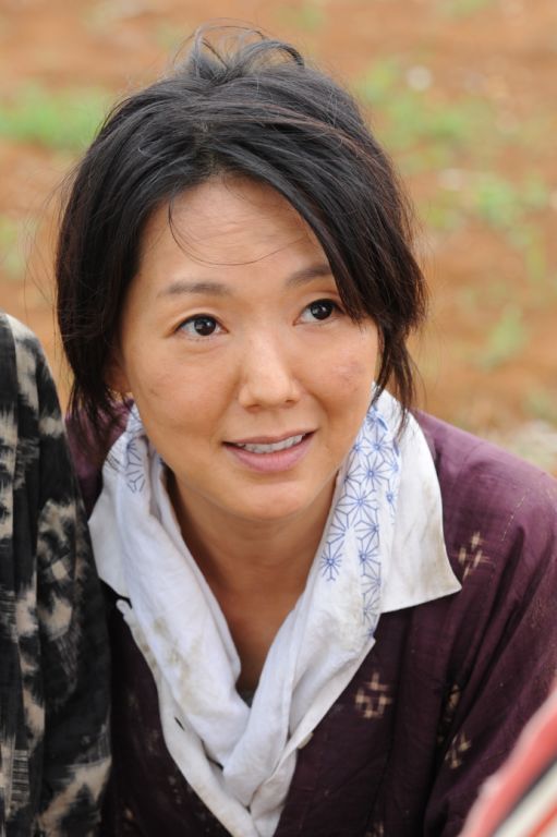 白旗少女剧照的剧照