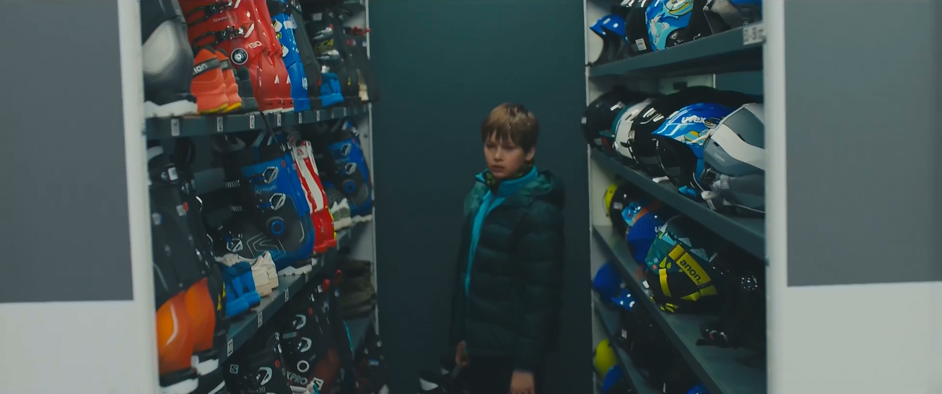 每况愈下剧照的剧照