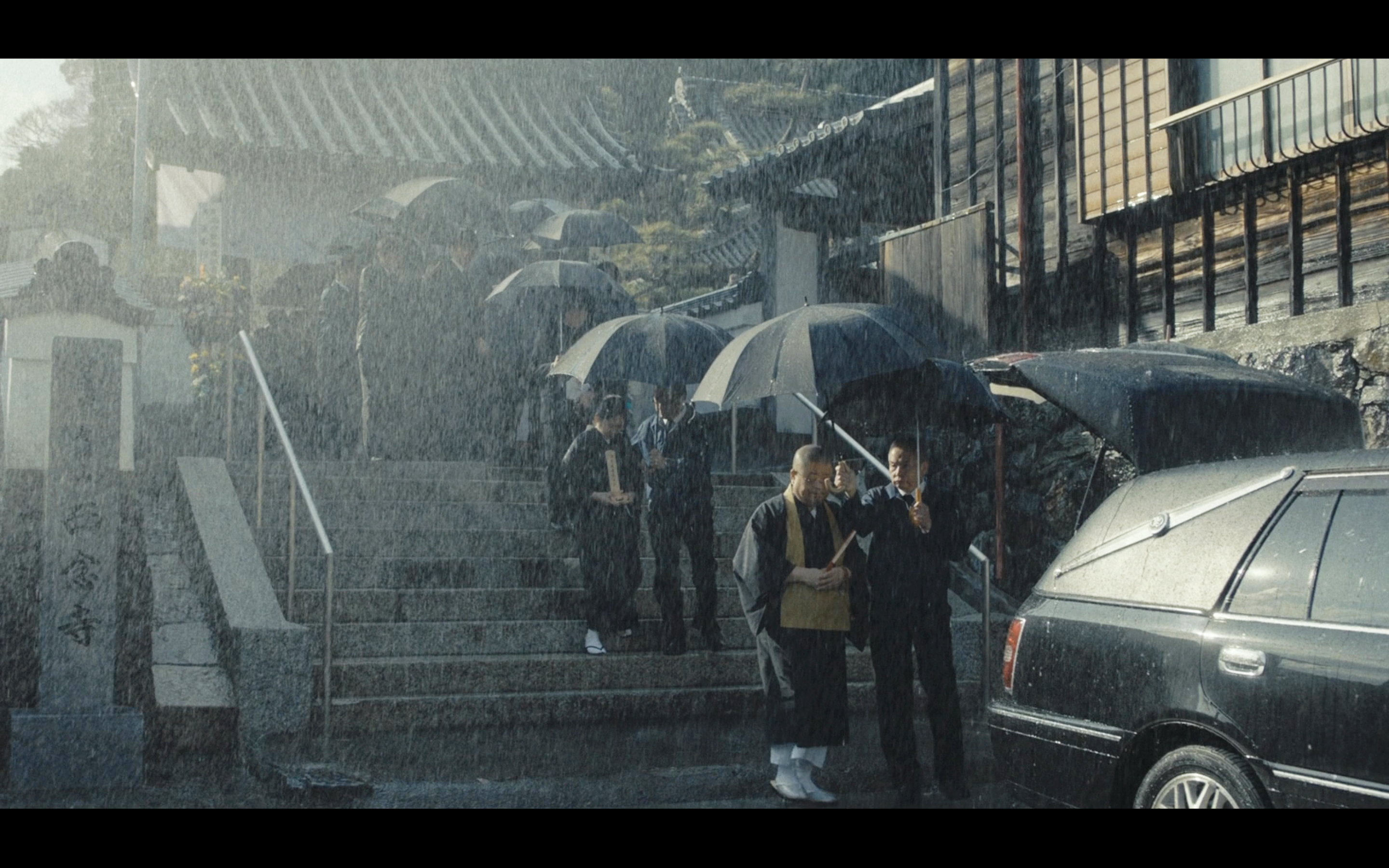 半世界剧照的剧照