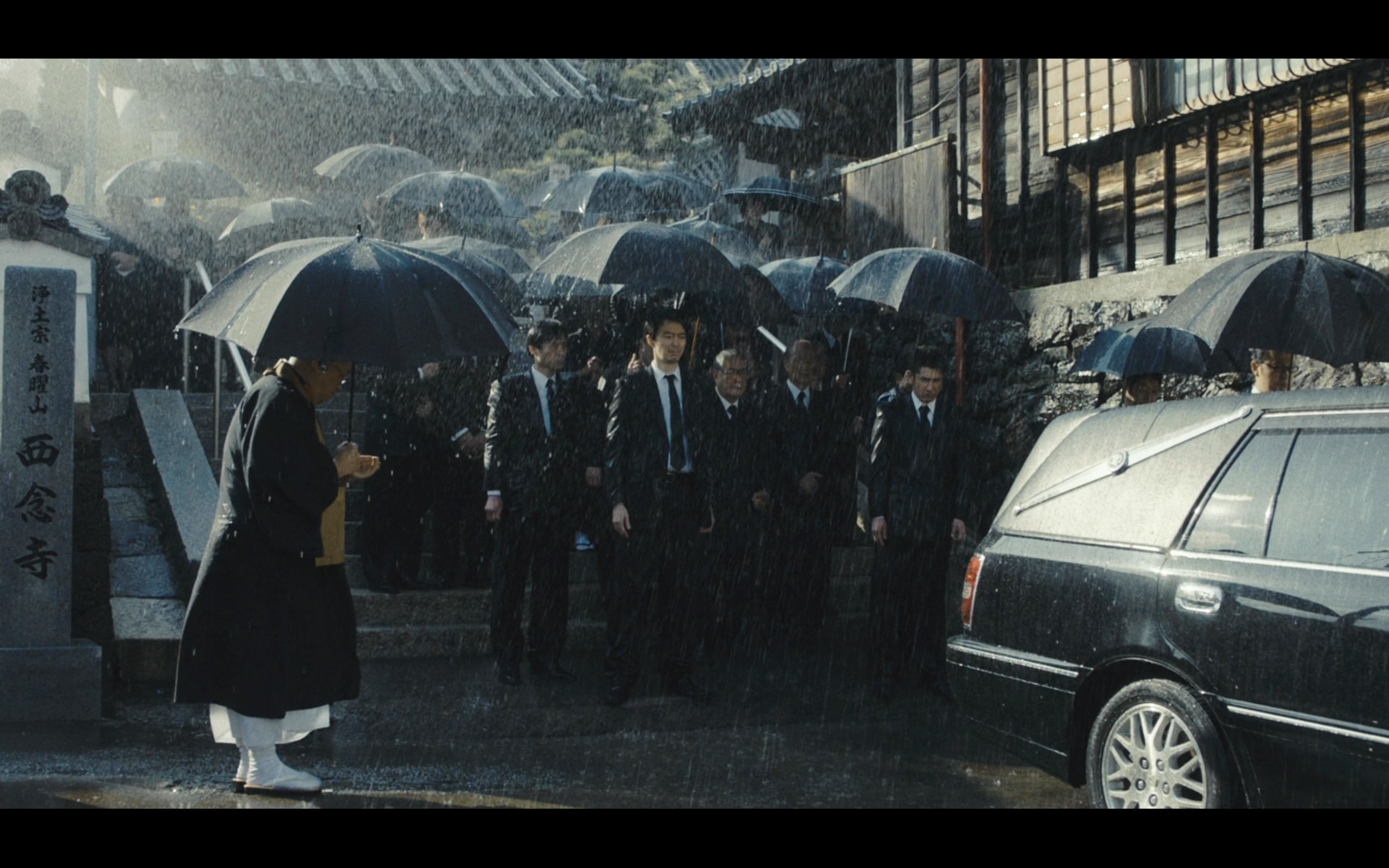 半世界剧照的剧照